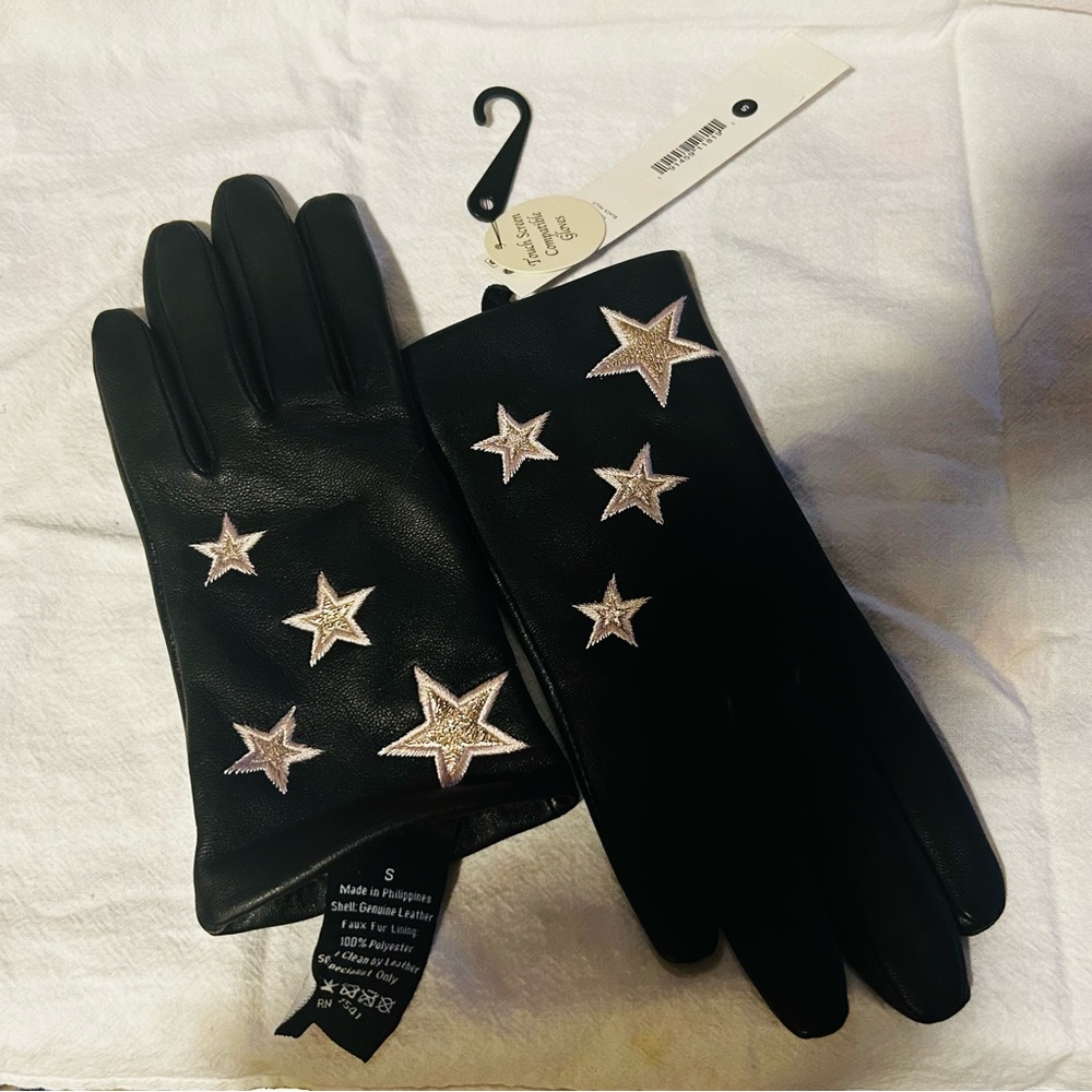 NWT 100% leather gloves by AQUA. Touchscreen fingertips.